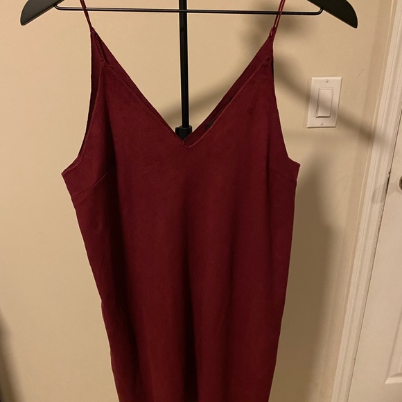 Low Neck Red Dress - Picture 1 of 3